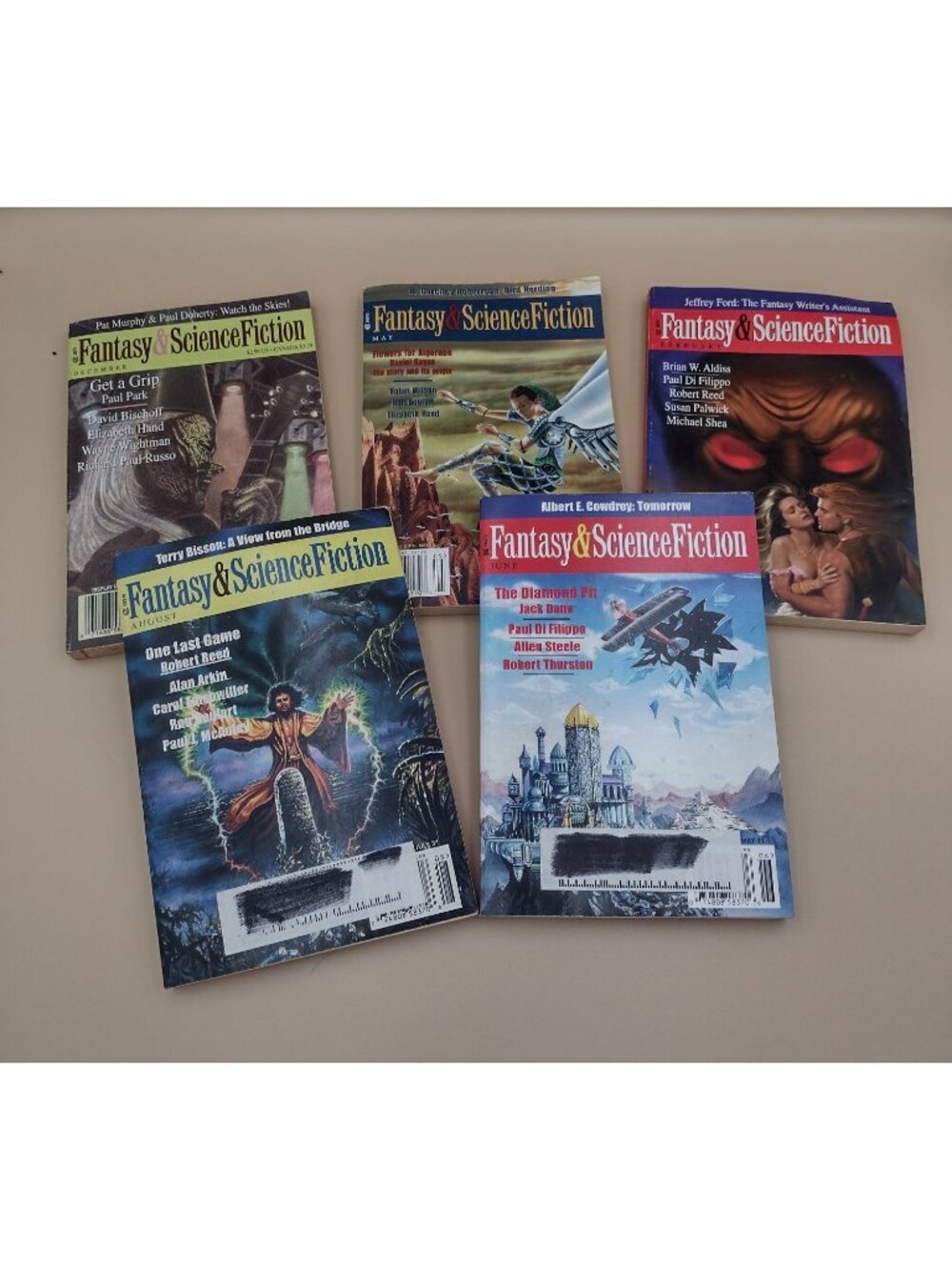 Lot Of 5 Vintage Fantasy & Science Fiction Magazines 1997-2001 Robert Thurston
